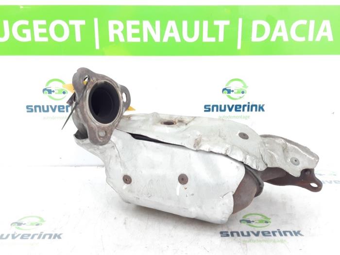 Gebruikte Katalysator Renault Megane IV Estate (RFBK) 1.2 Energy TCE 100 Prijs € 212,48 Margeregeling aangeboden door Snuverink Autodemontage
