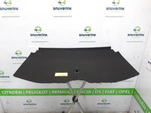 Gebruikte Kofferbak Mat Citroen C3 Picasso (SH) 1.2 12V PureTech 110 Prijs € 39,98 Margeregeling aangeboden door Snuverink Autodemontage