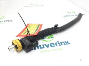 Gebruikte Carterventilatie Citroen C3 Picasso (SH) 1.2 12V PureTech 110 Prijs € 34,99 Margeregeling aangeboden door Snuverink Autodemontage