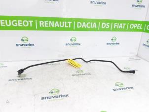 Gebruikte Leiding (diversen) Renault Twingo III (AH) ZE R80 Prijs € 19,98 Margeregeling aangeboden door Snuverink Autodemontage