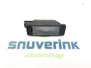 Gebruikte Kenteken Verlichting Renault Twingo III (AH) ZE R80 Prijs op aanvraag aangeboden door Snuverink Autodemontage