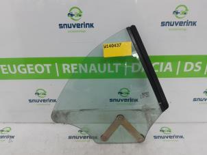 Gebruikte Extra Ruit 2Deurs rechts-achter Renault Megane (EA) 1.6 16V Sport Prijs op aanvraag aangeboden door Snuverink Autodemontage