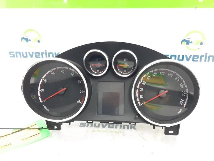 Gebruikte Cockpit Opel Meriva (B) 1.4 Turbo 16V ecoFLEX Prijs € 62,99 Margeregeling aangeboden door Snuverink Autodemontage