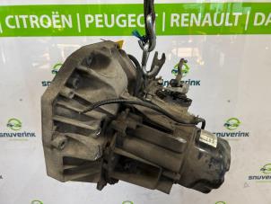 Gebruikte Versnellingsbak Renault Modus/Grand Modus (JP) 1.6 16V Prijs € 430,00 Margeregeling aangeboden door Snuverink Autodemontage