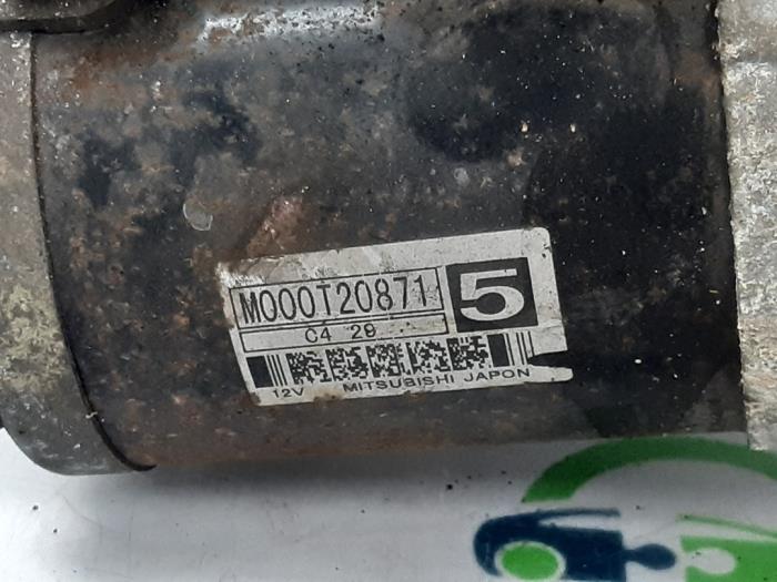 Startmotor van een Peugeot Expert (222/224) 2.0 HDi 110 2004