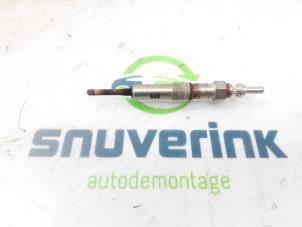Gebruikte Gloeikaars Renault Megane III Grandtour (KZ) 1.5 dCi 110 Prijs € 10,33 Margeregeling aangeboden door Snuverink Autodemontage