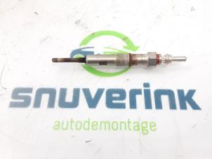 Gebruikte Gloeikaars Renault Megane III Grandtour (KZ) 1.5 dCi 110 Prijs € 10,33 Margeregeling aangeboden door Snuverink Autodemontage
