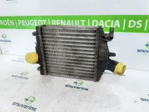 Gebruikte Intercooler Mercedes Vito (638.0) 2.2 CDI 112 16V Prijs € 42,33 Inclusief btw aangeboden door Snuverink Autodemontage