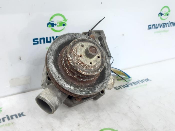 Gebruikte Waterpomp Peugeot Boxer (230L) 1.9D 270C Prijs € 42,35 Inclusief btw aangeboden door Snuverink Autodemontage
