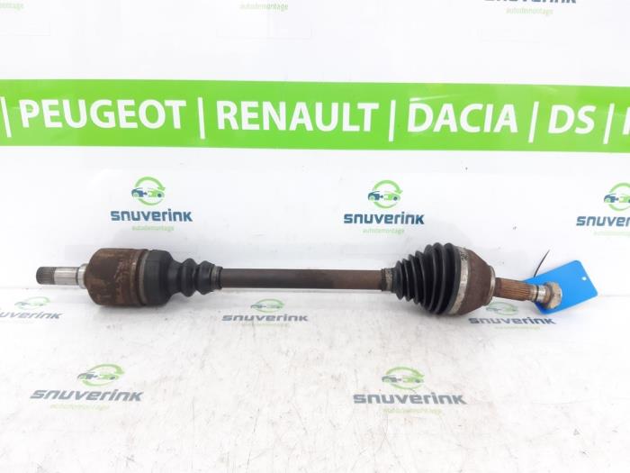 Gebruikte Steekas links-voor Peugeot Boxer (230L) 1.9D 270C Prijs € 76,22 Inclusief btw aangeboden door Snuverink Autodemontage