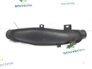 Gebruikte Intercooler Slang Citroen C4 Berline (NC) 1.6 16V GT THP Prijs € 44,99 Margeregeling aangeboden door Snuverink Autodemontage