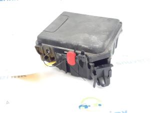 Gebruikte Zekeringkast Renault Zoé (AG) 46kW Prijs € 30,23 Inclusief btw aangeboden door Snuverink Autodemontage