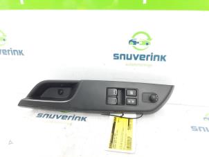 Gebruikte Schakelblok ruiten Suzuki Swift (ZA/ZC/ZD) 1.2 16V Prijs € 29,99 Margeregeling aangeboden door Snuverink Autodemontage