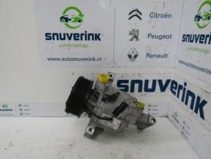 Gebruikte Aircopomp Renault Twingo III (AH) 1.0 SCe 70 12V Prijs € 125,00 Margeregeling aangeboden door Snuverink Autodemontage