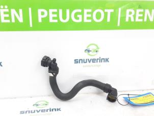 Gebruikte Slang (diversen) Peugeot 5008 II (M4/MC/MJ/MR) 1.2 12V e-THP PureTech 130 Prijs € 25,00 Margeregeling aangeboden door Snuverink Autodemontage