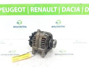 Gebruikte Dynamo Renault Clio III Estate/Grandtour (KR) 1.5 dCi 85 Prijs € 34,98 Margeregeling aangeboden door Snuverink Autodemontage