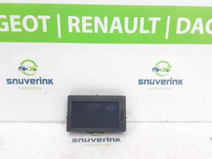 Gebruikte Display Interieur Renault Clio III Estate/Grandtour (KR) 1.5 dCi 85 Prijs € 67,50 Margeregeling aangeboden door Snuverink Autodemontage