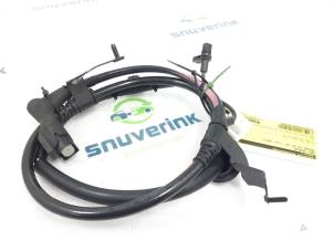 Gebruikte ABS Sensor Mazda CX-30 (DM) 2.0 e-SkyActiv X 186 M Hybrid 16V Prijs € 74,98 Margeregeling aangeboden door Snuverink Autodemontage