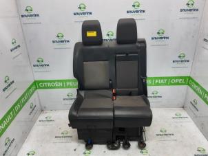 Gebruikte Bank rechts-voor Opel Vivaro 2.0 CDTI 122 Prijs € 241,98 Inclusief btw aangeboden door Snuverink Autodemontage