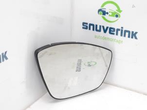 Gebruikte Spiegelglas rechts Peugeot 2008 (CU) 1.2 Vti 12V PureTech 82 Prijs € 15,00 Margeregeling aangeboden door Snuverink Autodemontage