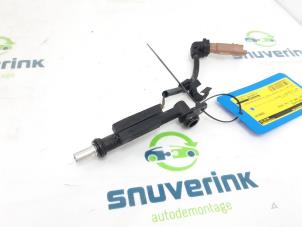 Gebruikte Carterventilatie Peugeot 2008 (CU) 1.2 Vti 12V PureTech 82 Prijs € 34,99 Margeregeling aangeboden door Snuverink Autodemontage