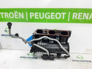 Gebruikte Inlaatspruitstuk Peugeot 3008 II (M4/MC/MJ/MR) 1.2 12V e-THP PureTech 130 Prijs € 72,60 Inclusief btw aangeboden door Snuverink Autodemontage