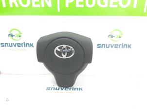 Gebruikte Airbag links (Stuur) Toyota Urban Cruiser 1.33 Dual VVT-I 16V 2WD Prijs op aanvraag aangeboden door Snuverink Autodemontage