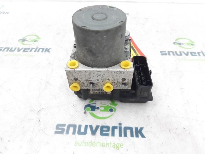 Gebruikte ABS Pomp Citroen Jumpy (G9) 2.0 HDiF 16V 125 Prijs € 163,34 Inclusief btw aangeboden door Snuverink Autodemontage