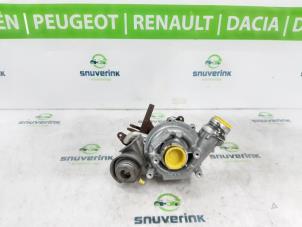 Gebruikte Turbo Renault Clio IV (5R) 1.5 Energy dCi 90 FAP Prijs € 140,00 Margeregeling aangeboden door Snuverink Autodemontage