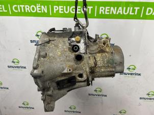 Gebruikte Versnellingsbak Peugeot 807 2.0 16V Prijs € 400,00 Margeregeling aangeboden door Snuverink Autodemontage