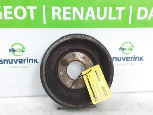 Gebruikte Remtrommel achter Renault Clio V (RJAB) 1.0 TCe 90 12V Prijs € 42,35 Inclusief btw aangeboden door Snuverink Autodemontage