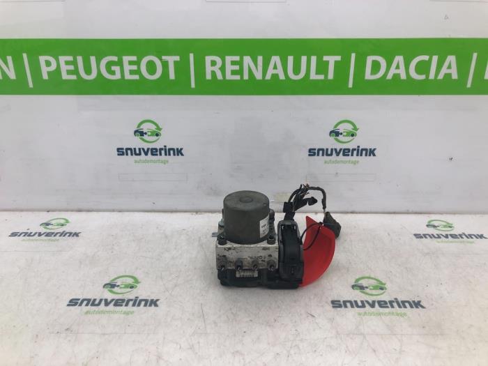 Gebruikte ABS Pomp Citroen Jumper (U9) 2.2 HDi 120 Prijs € 136,11 Inclusief btw aangeboden door Snuverink Autodemontage
