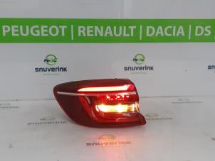 Gebruikte Achterlicht links Renault Clio V (RJAB) 1.0 TCe 90 12V Prijs € 181,50 Inclusief btw aangeboden door Snuverink Autodemontage