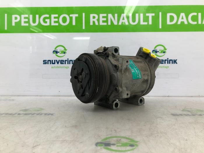 Gebruikte Aircopomp Renault Twingo (C06) 1.2 Prijs € 63,22 Margeregeling aangeboden door Snuverink Autodemontage
