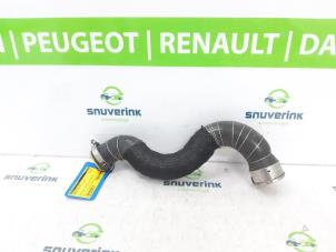 Gebruikte Intercooler Slang Peugeot 3008 II (M4/MC/MJ/MR) 1.6 16V PureTech 180 Prijs € 49,01 Inclusief btw aangeboden door Snuverink Autodemontage