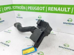 Gebruikte Resonantiehuis Peugeot 3008 II (M4/MC/MJ/MR) 1.6 16V PureTech 180 Prijs op aanvraag aangeboden door Snuverink Autodemontage