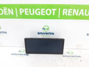 Gebruikte Display Interieur Peugeot 3008 II (M4/MC/MJ/MR) 1.6 16V PureTech 180 Prijs € 200,00 Margeregeling aangeboden door Snuverink Autodemontage