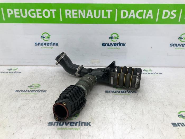 Gebruikte Intercooler Slang Citroen C3 (SC) 1.6 HDi 92 Prijs € 26,77 Margeregeling aangeboden door Snuverink Autodemontage