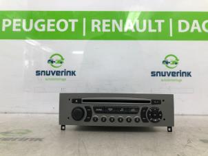 Gebruikte Radio Peugeot 308 (4A/C) 1.4 VTI 16V Prijs € 59,99 Margeregeling aangeboden door Snuverink Autodemontage