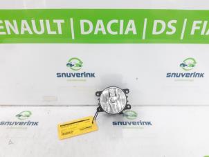 Gebruikte Mistlamp links-voor Dacia Duster (HS) 1.2 TCE 16V Prijs € 20,00 Margeregeling aangeboden door Snuverink Autodemontage