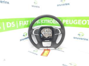 Gebruikte Stuurwiel Citroen C4 Berline (NC) 1.2 12V PureTech 130 Prijs € 80,00 Margeregeling aangeboden door Snuverink Autodemontage