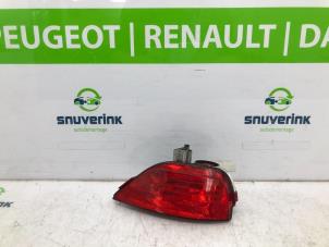 Gebruikte Mistachterlicht Renault Captur (2R) 0.9 Energy TCE 12V Prijs € 50,00 Margeregeling aangeboden door Snuverink Autodemontage