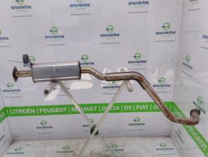 Gebruikte Uitlaat Middendemper Kia Stonic (YB) 1.0i T-GDi 12V Eco-Dynamics+ Prijs € 59,98 Margeregeling aangeboden door Snuverink Autodemontage