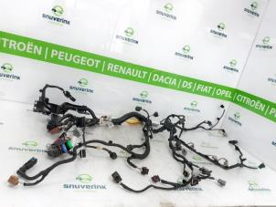 Gebruikte Elektrische Bedrading Compleet Renault Clio V (RJAB) 1.0 TCe 90 12V Prijs € 211,75 Inclusief btw aangeboden door Snuverink Autodemontage