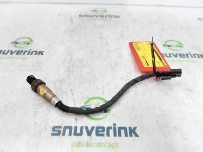 Gebruikte Lambda Sonde DS Automobiles DS 3/Crossback (UC/UJ/UR) 1.2 12V PureTech 130 Prijs € 40,49 Margeregeling aangeboden door Snuverink Autodemontage