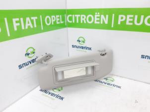 Gebruikte Zonneklep DS Automobiles DS 3/Crossback (UC/UJ/UR) 1.2 12V PureTech 130 Prijs € 34,98 Margeregeling aangeboden door Snuverink Autodemontage