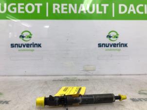 Gebruikte Verstuiver (diesel) Renault Twingo II (CN) 1.5 dCi 90 FAP Prijs € 80,00 Margeregeling aangeboden door Snuverink Autodemontage