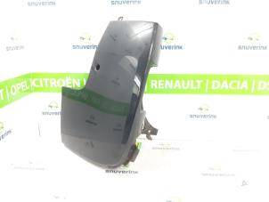 Gebruikte Bumperdeel links-achter Opel Vivaro 2.5 CDTI 16V Prijs op aanvraag aangeboden door Snuverink Autodemontage