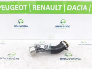 Gebruikte Intercooler Slang Kia Stonic (YB) 1.0i T-GDi 12V Eco-Dynamics+ Prijs € 29,99 Margeregeling aangeboden door Snuverink Autodemontage