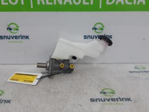 Gebruikte Hoofdremcilinder Kia Stonic (YB) 1.0i T-GDi 12V Eco-Dynamics+ Prijs € 44,98 Margeregeling aangeboden door Snuverink Autodemontage